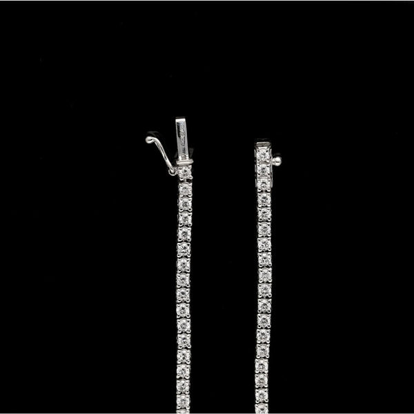 18ct White Gold Graduated Diamond Tennis Collarette