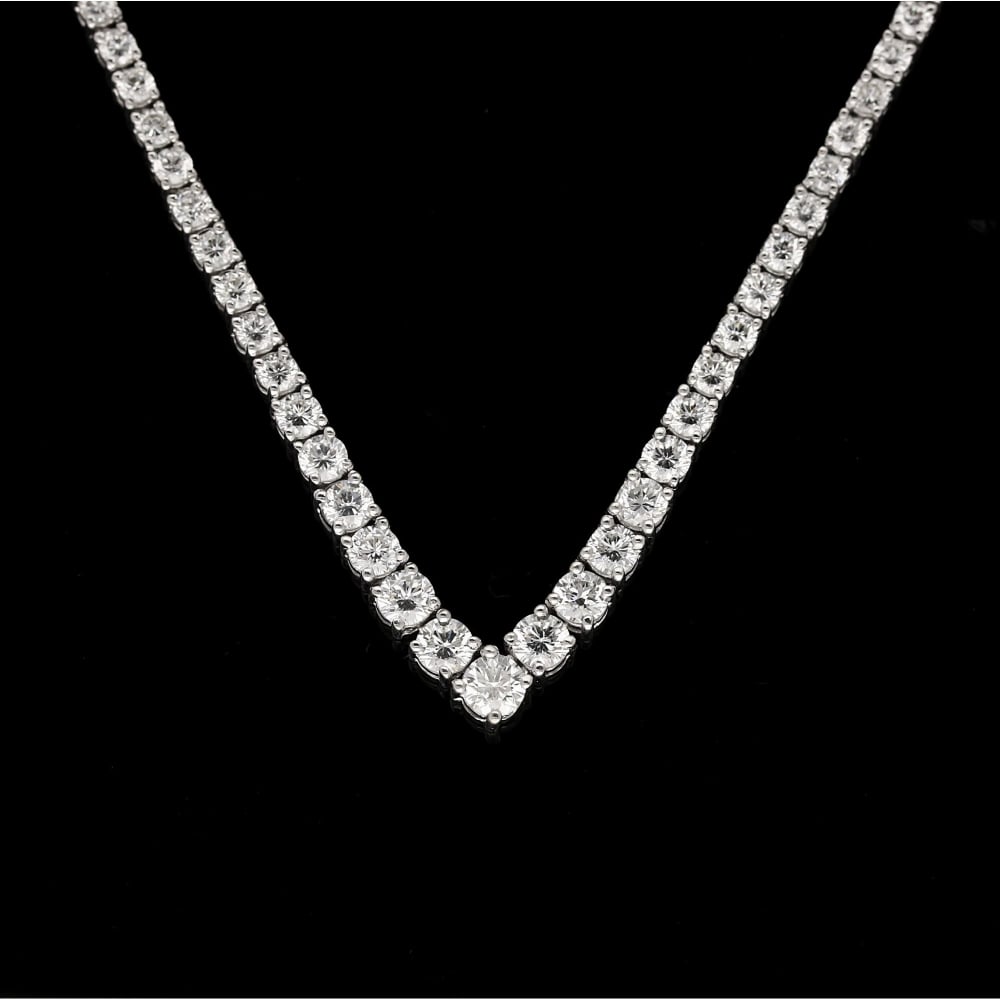 18ct White Gold Graduated Diamond Tennis Collarette