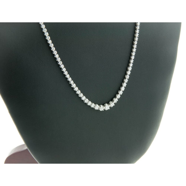 18ct White Gold Diamond Collarette - 2.01ct