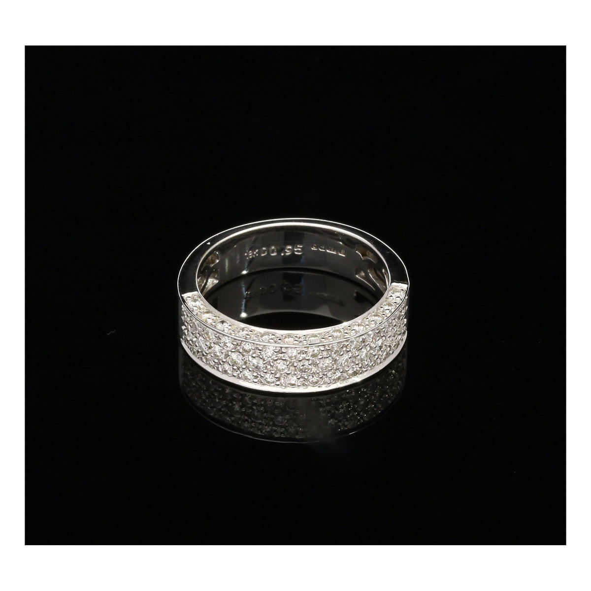 18ct White Gold 0.95ct Diamond Ring