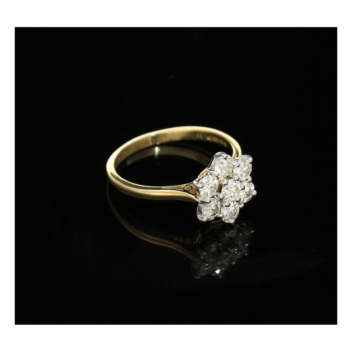 18ct Yellow Gold 1.15ct Diamond Cluster Ring