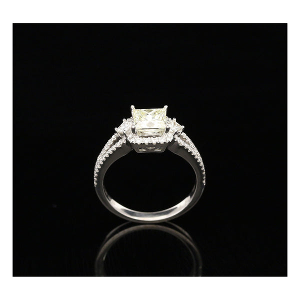 18ct White Gold Princess Cut Diamond Halo Ring - 1.50ct