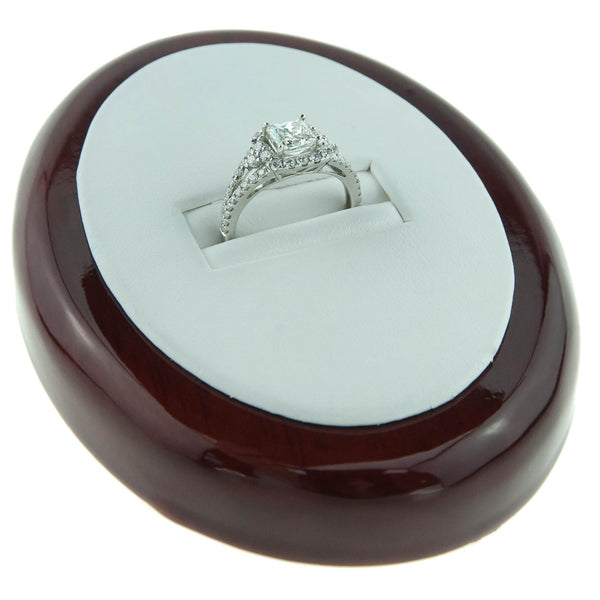 18ct White Gold Diamond Halo Engagement Ring - 1.39ct