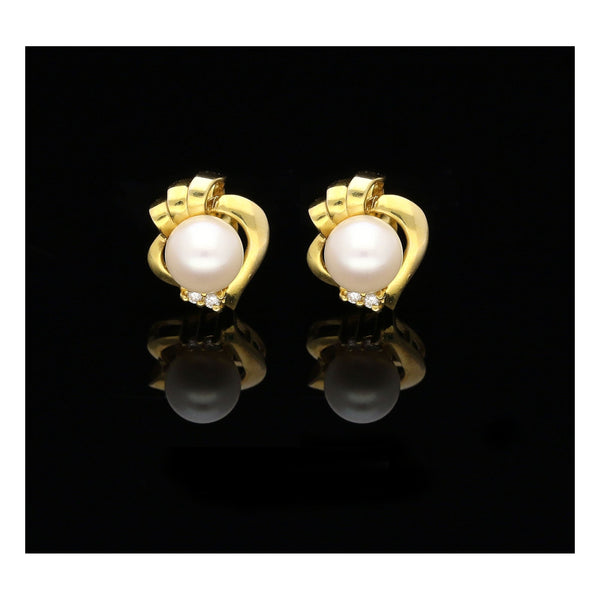 18ct Yellow Gold Pearl and Diamond Earrings