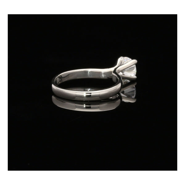18ct White Gold Diamond Engagement Ring - 1.00ct