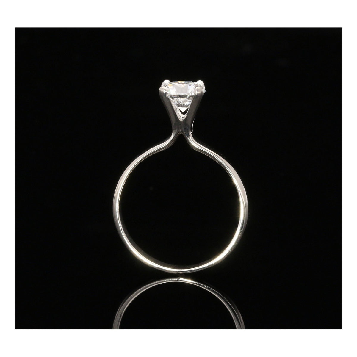 18ct White Gold Diamond Engagement Ring - 1.00ct