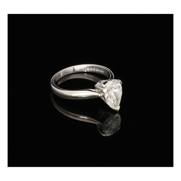 18ct White Gold Pear Shaped Diamond Engagement Ring - 1.50ct