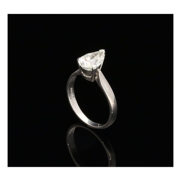 18ct White Gold Pear Shaped Diamond Engagement Ring - 1.50ct