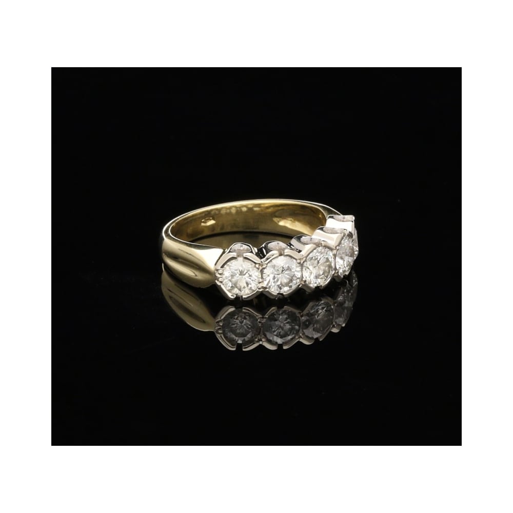 18ct Five Stone Diamond Ring - 1.54ct