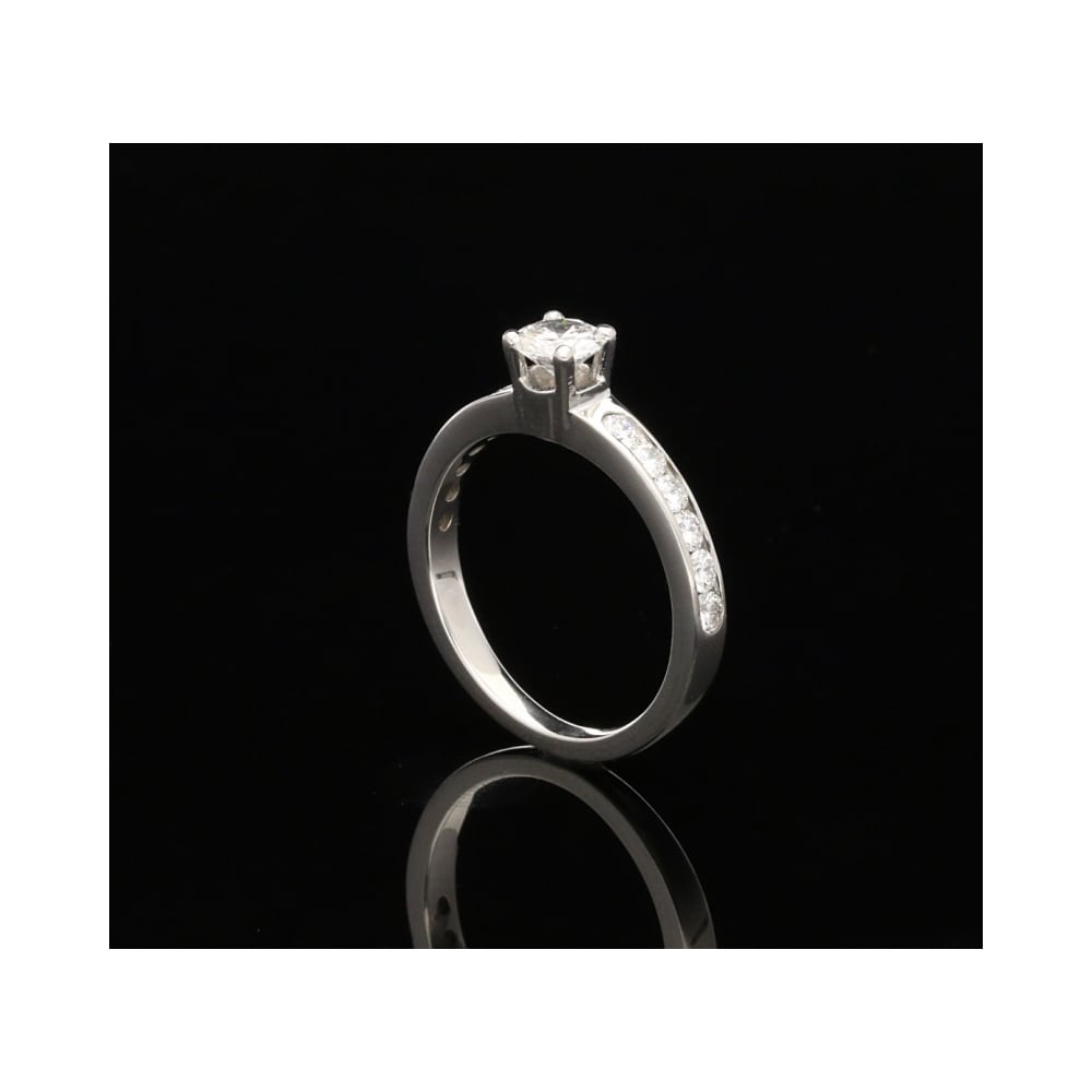 Platinum Diamond Engagement Ring - Diamond Shoulders - 1.00ct
