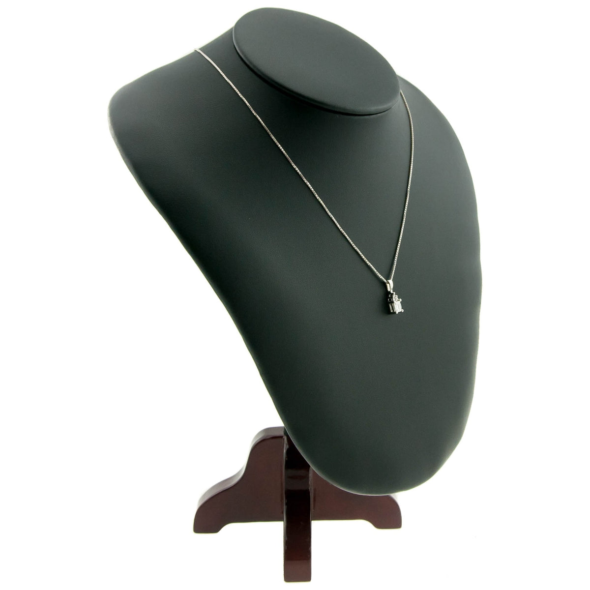 18ct White Gold 0.33ct Diamond Pendant & Chain
