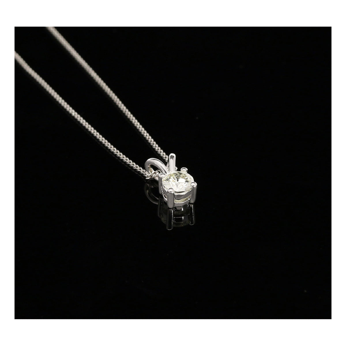 9ct White Gold 0.50ct Diamond Pendant & Chain