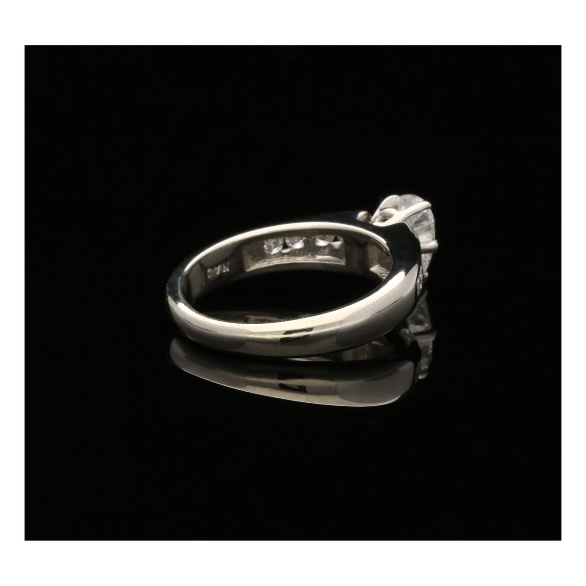 14ct White Gold Pear Cut Diamond Engagement Ring 1.01ct