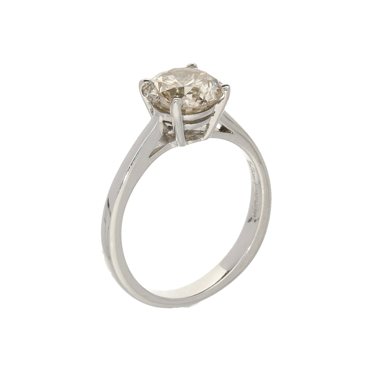 18ct White Gold Champagne Diamond Ring - 1.62ct