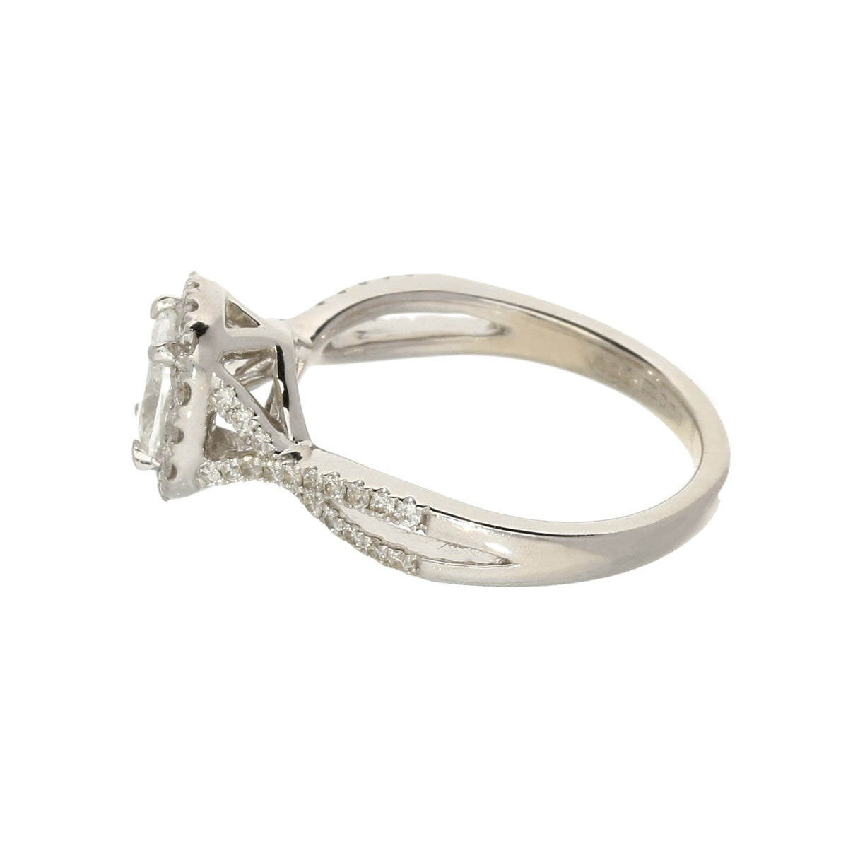 18ct White Gold Cushion Cut Diamond Engagement Ring - 0.99ct