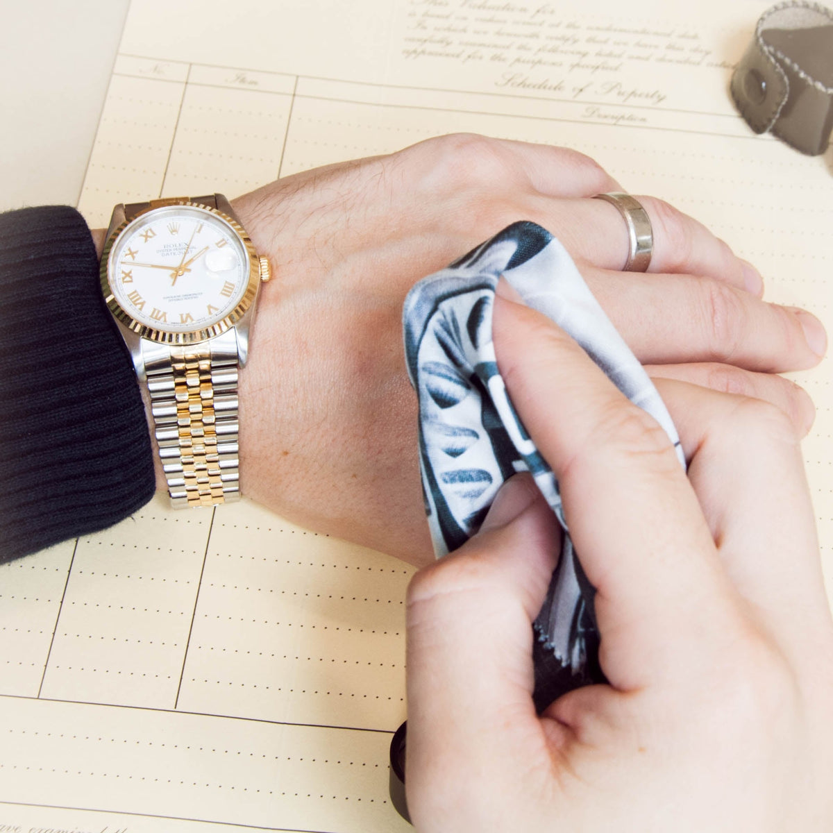Datejust 16233 - White Roman Dial - 1989