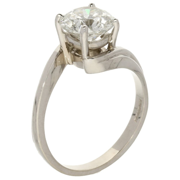 18ct White Gold Diamond on a Twist - 2.21ct Diamond
