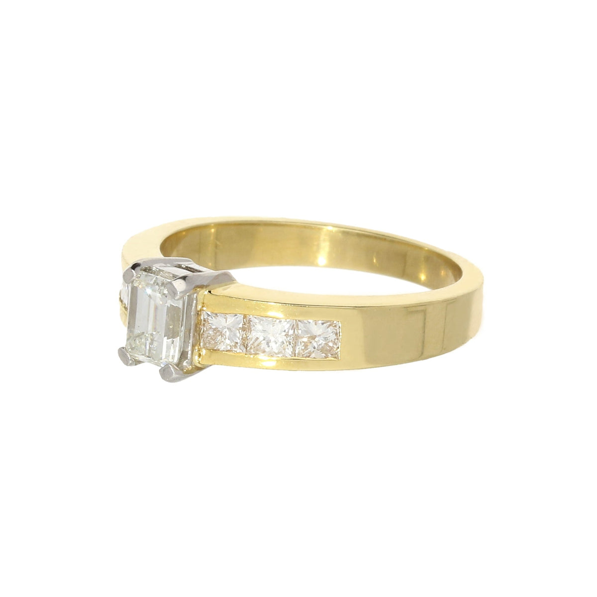 18ct Yellow Gold 1.10ct Diamond Engagement Ring