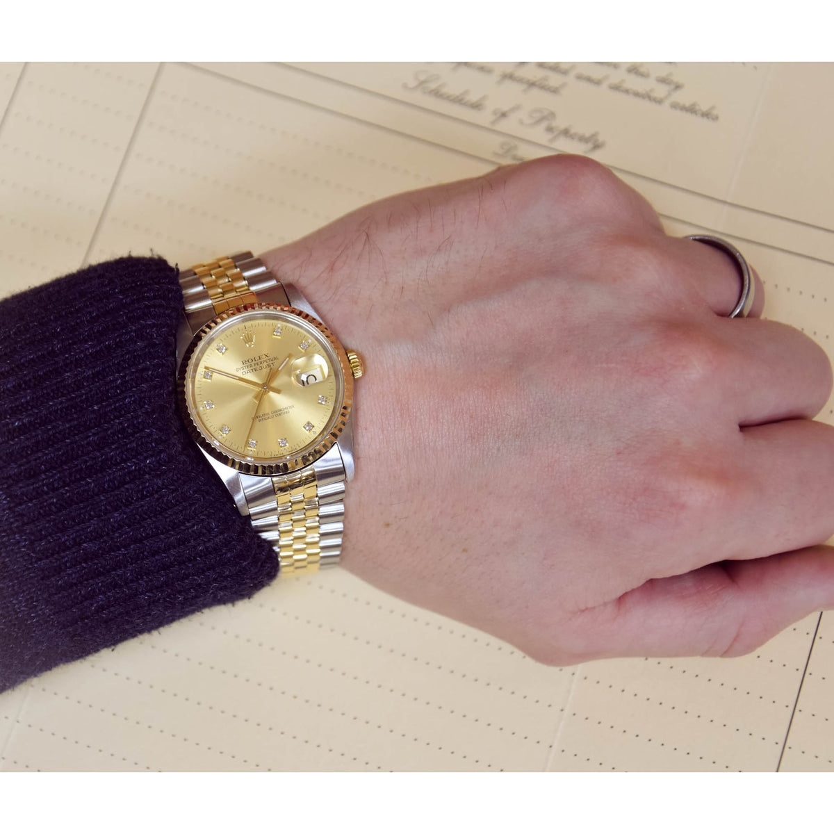 Datejust 16233 - Champagne Diamond Dial - 1991