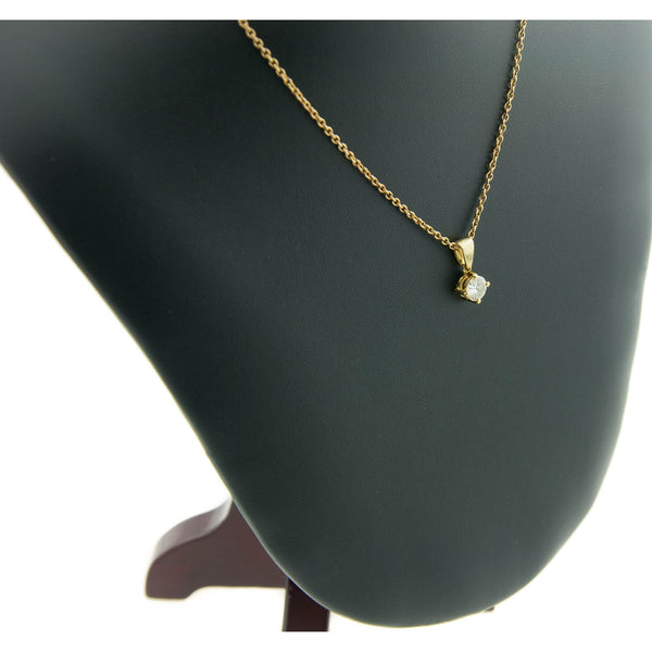 18ct Yellow Gold Diamond Pendant & Chain - 0.72ct