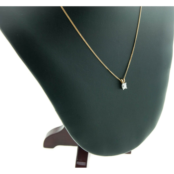 18ct Yellow & White Gold Diamond Pendant & Chain - 0.72ct