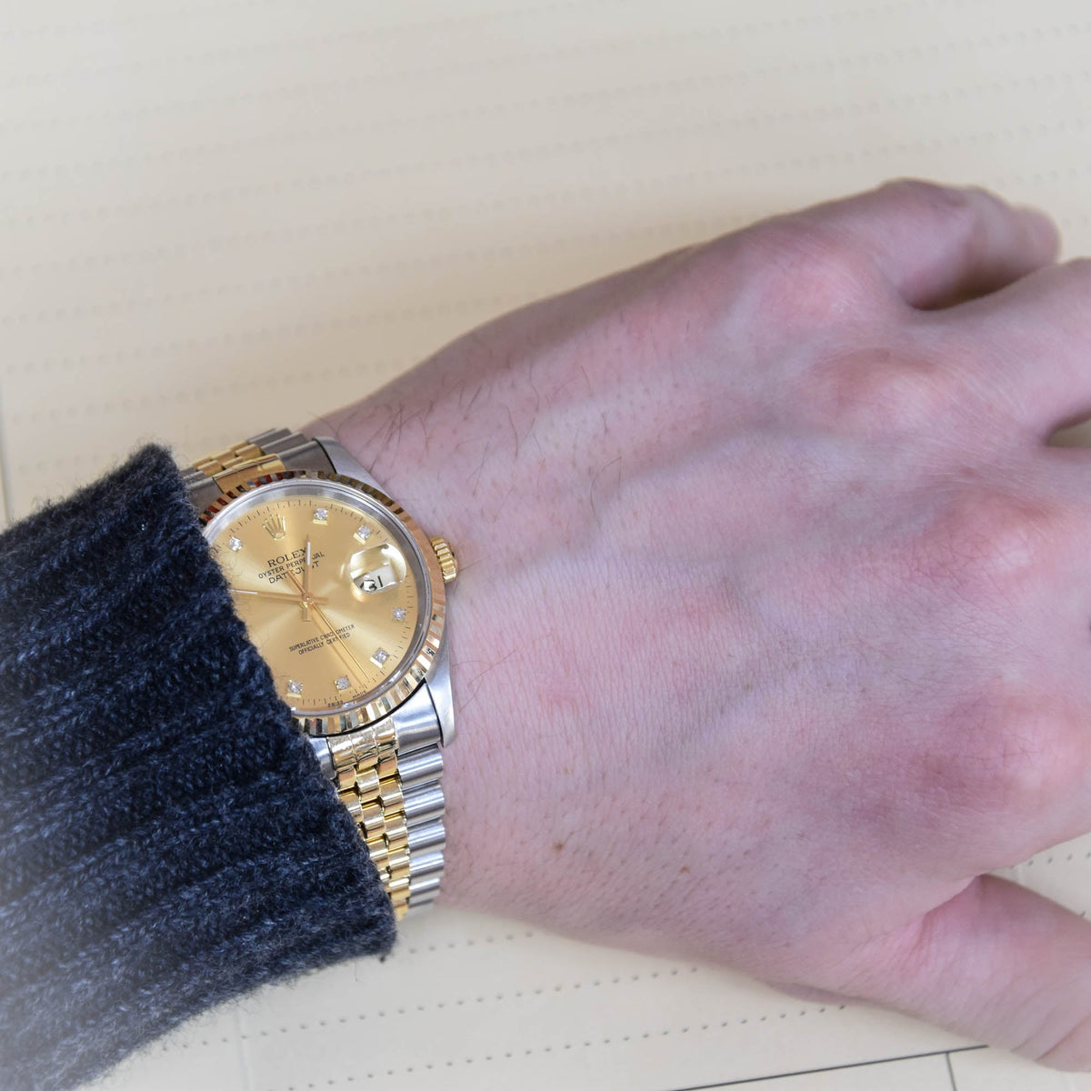 Datejust 16233 - Gents Watch - Champagne Diamond Dial - 1994