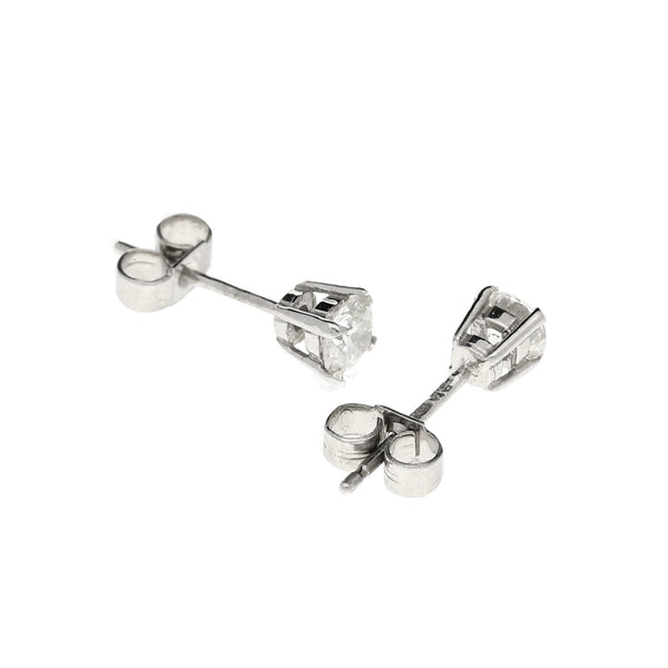18ct White Gold 0.67ct Diamond Stud Earrings