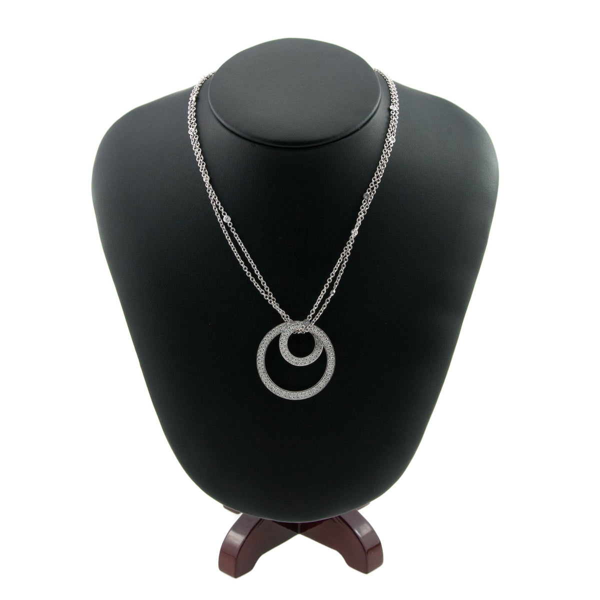 18ct White Gold Diamond Circle Pendant and Diamond Chain 1.87ct
