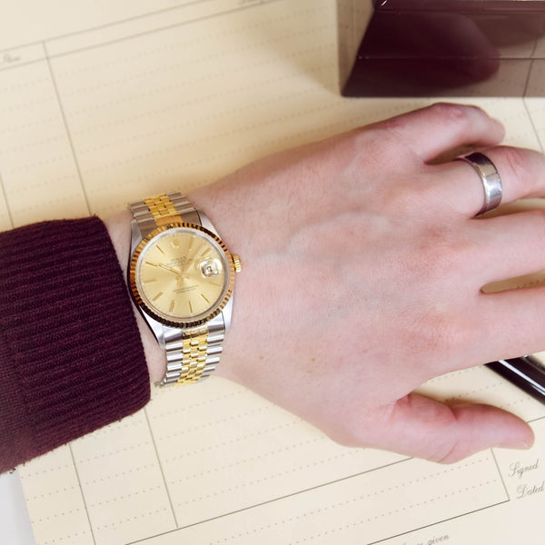 Datejust 16233 - Gents Watch - Champagne Dial - 1995