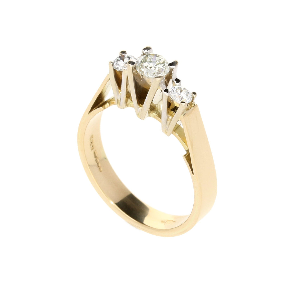 18ct Yellow Gold 3 Stone Diamond Ring - 0.50ct
