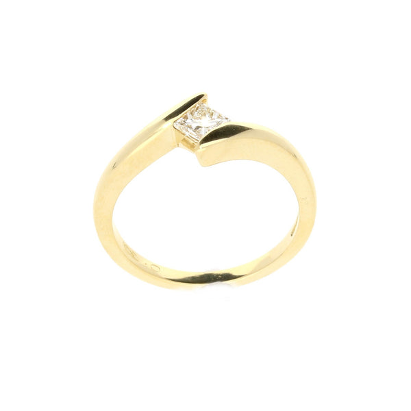 18ct Yellow Gold 0.33ct Princess Cut Diamond Engagement Ring