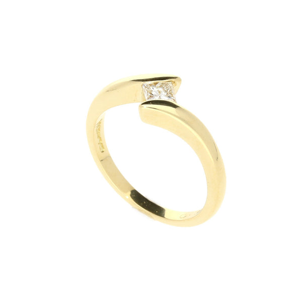 18ct Yellow Gold 0.33ct Princess Cut Diamond Engagement Ring