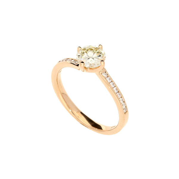 18ct Rose Gold Diamond Engagement Ring - 0.88ct