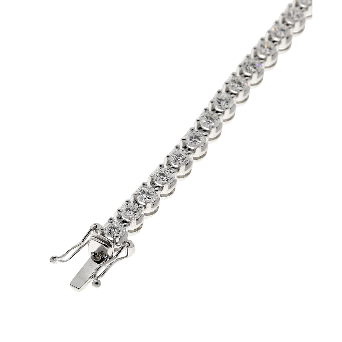 18ct White Gold Diamond Tennis Bracelet - 4.56ct