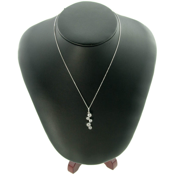 18ct White Gold 0.70ct Diamond Pendant & Chain