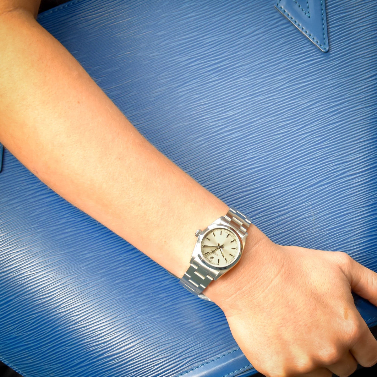 Oyster Perpetual 77080 - Mid-Size Watch - Silver Dial - 2001
