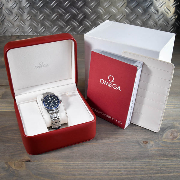 Seamaster 2551.80.00 - Midsize Watch - Blue Dial- Circa 2000