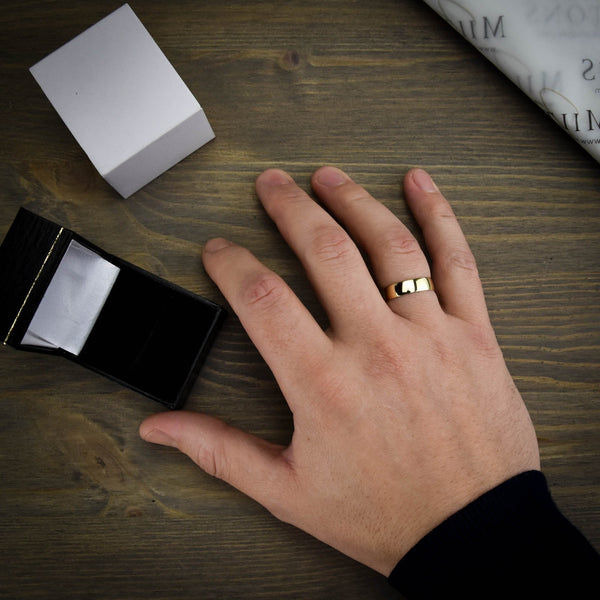 9ct Yellow Gold Polished Wedding Ring - 5mm - 2.20g