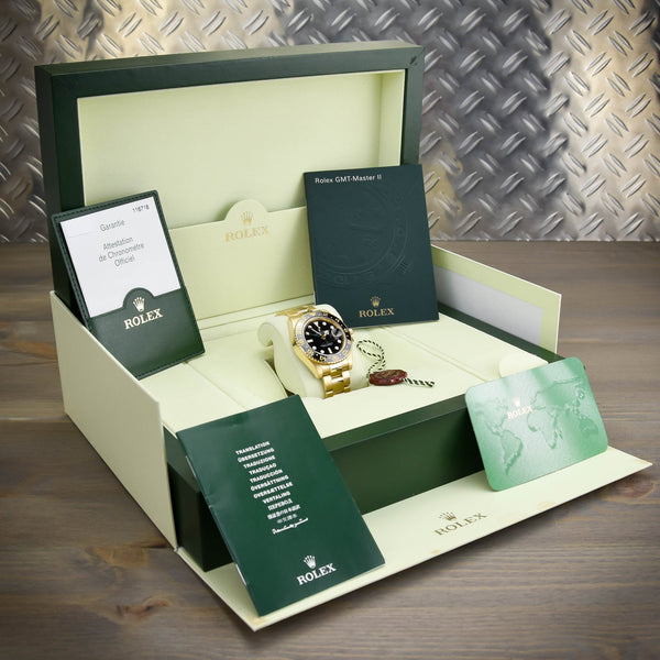 GMT-Master II 116718 - Gold Watch - Black Dial - 2007