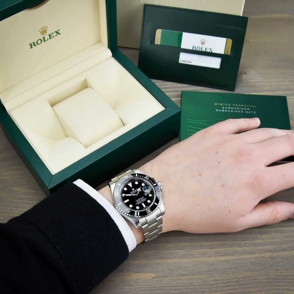 Submariner 116610LN - Gents Watch - Black Dial – 2015