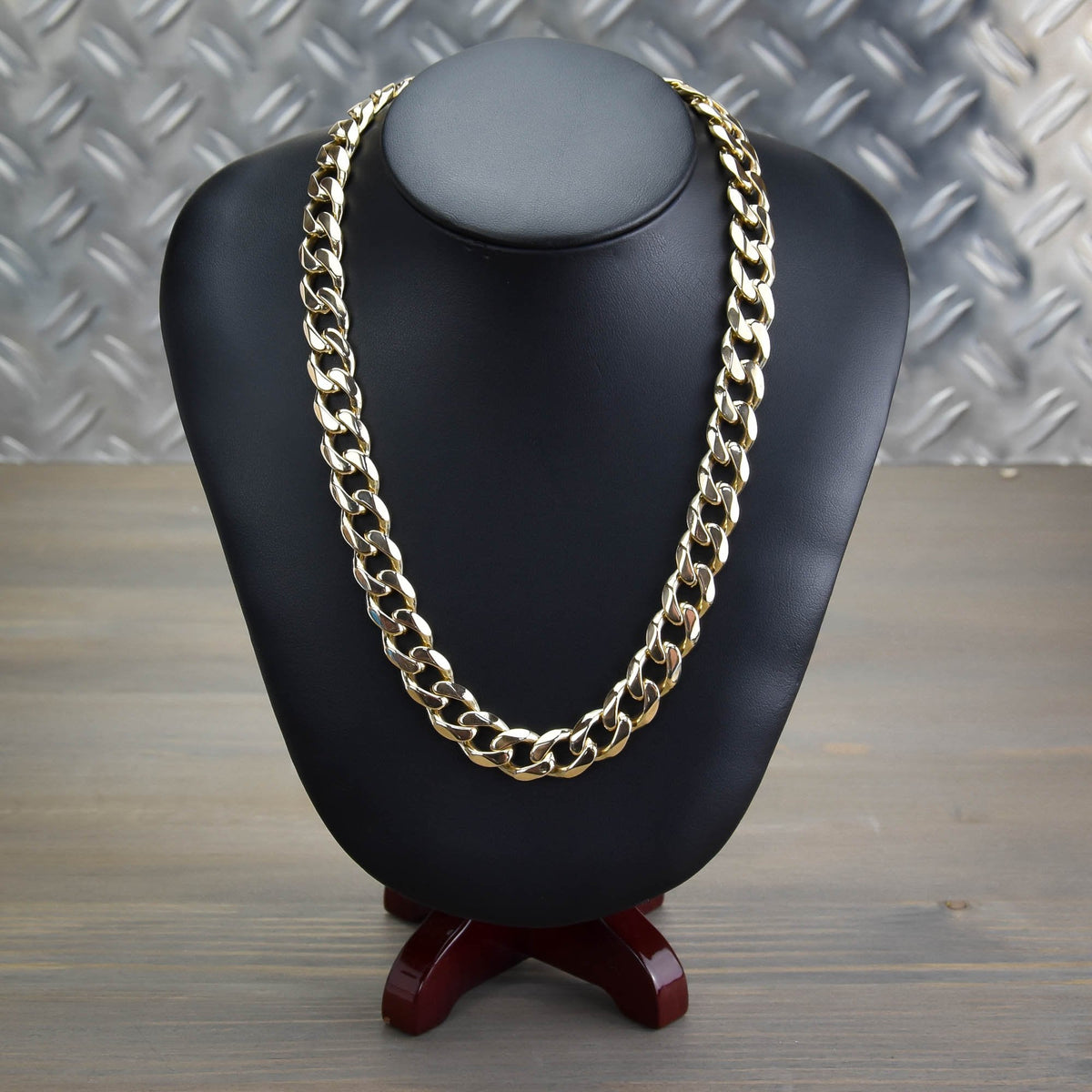 Gents 9ct Yellow Gold 26-Inch Heavy Curb Chain - 163g