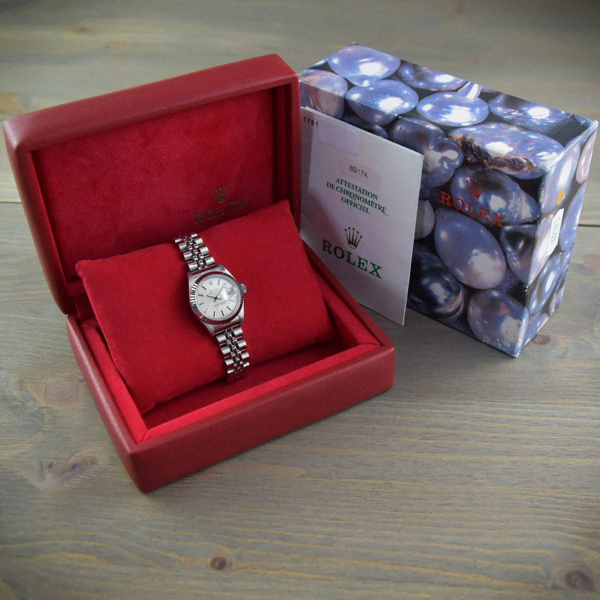 Datejust 69174 - Ladies Watch - Silver Dial - 1997
