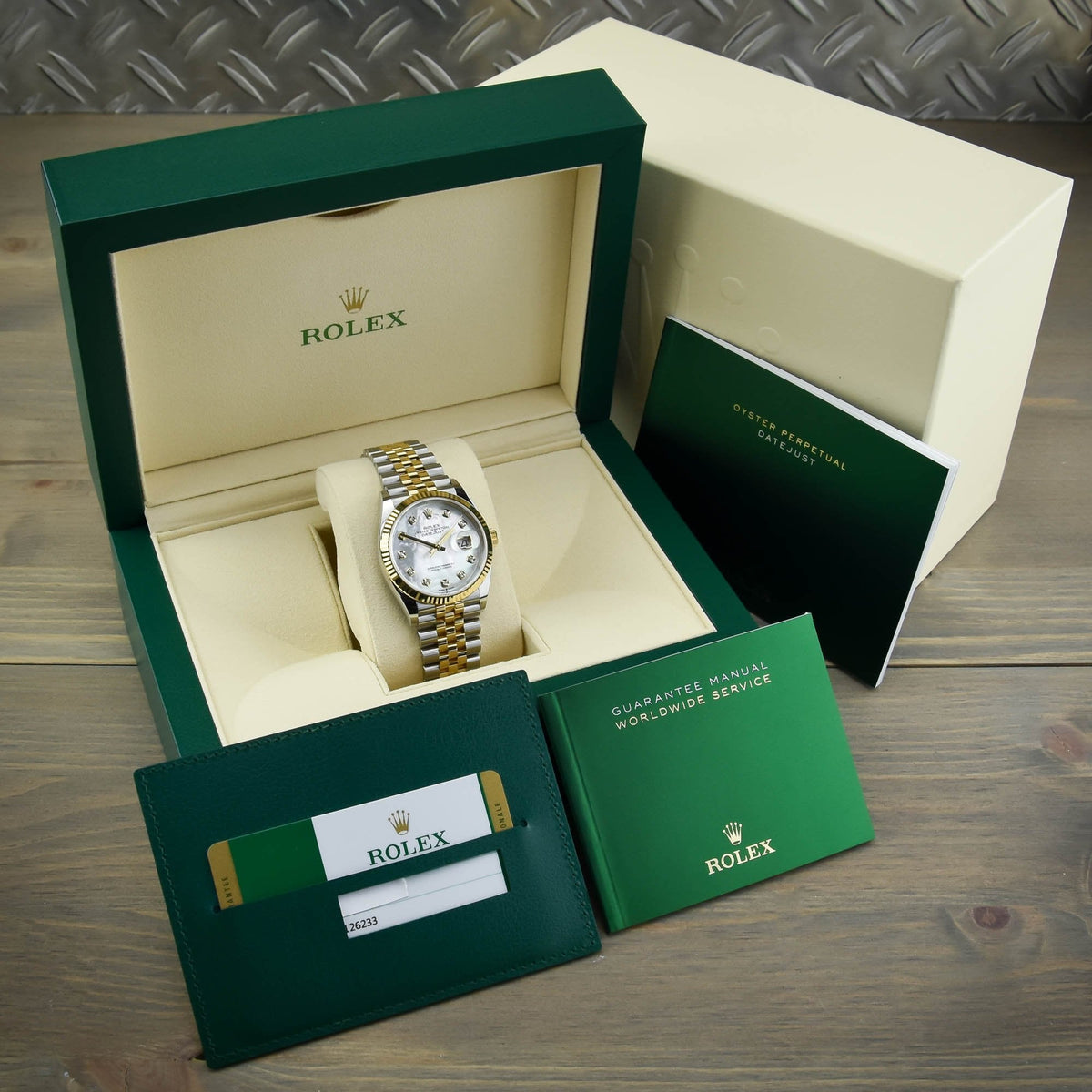 Datejust 36 126233 - Mother of Pearl & Diamond Dial - 2018