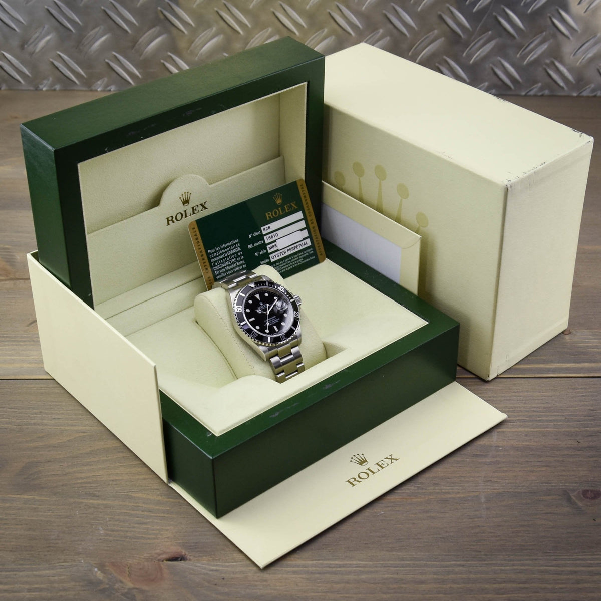 Submariner 16610 - Gents Watch - 2009
