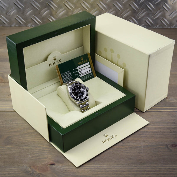 Submariner 16610 - Gents Watch - 2009