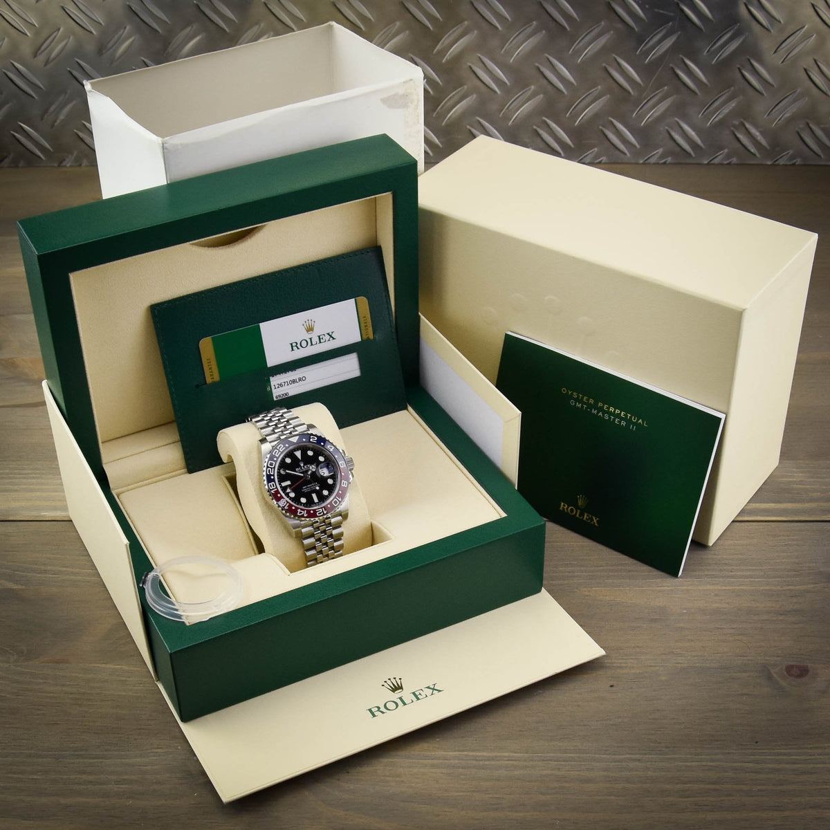 GMT Master II 126710BLRO - Pepsi - 2018 Unworn