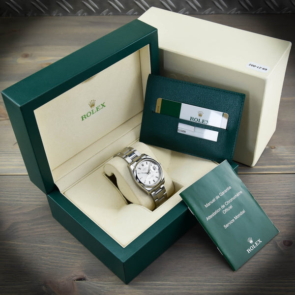 Oyster Perpetual Date 115200 - Silver Dial - 2014