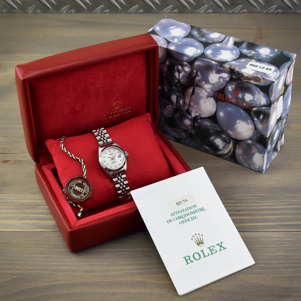 Datejust 69174 - Silver Diamond Jubilee Dial - 1999