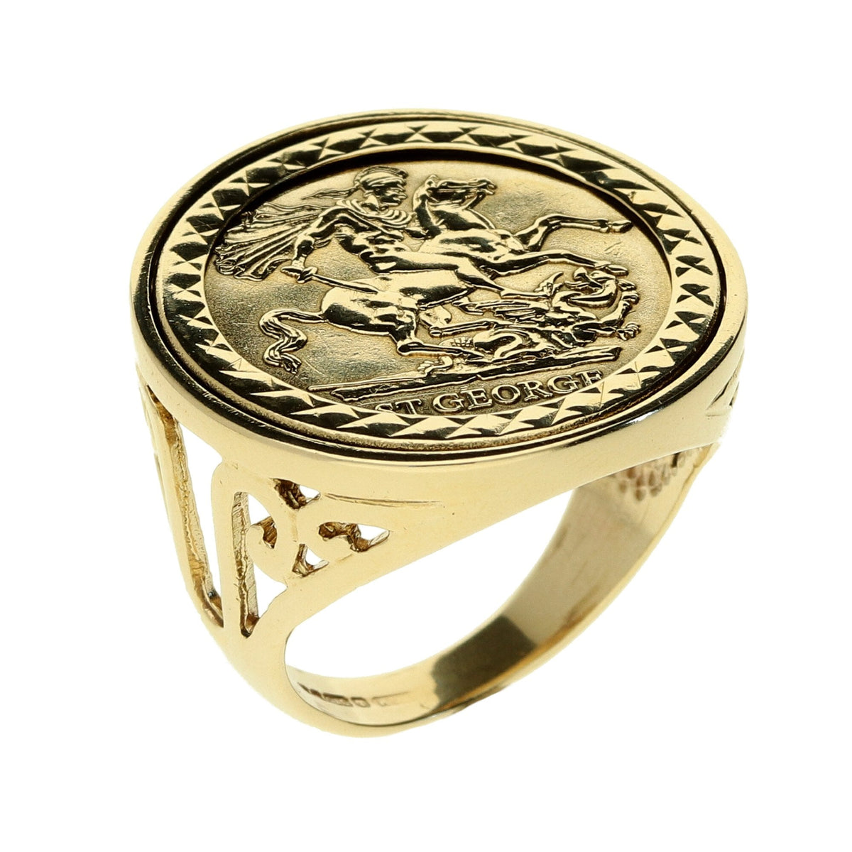 9ct Yellow Gold St George Ring - 7.0g