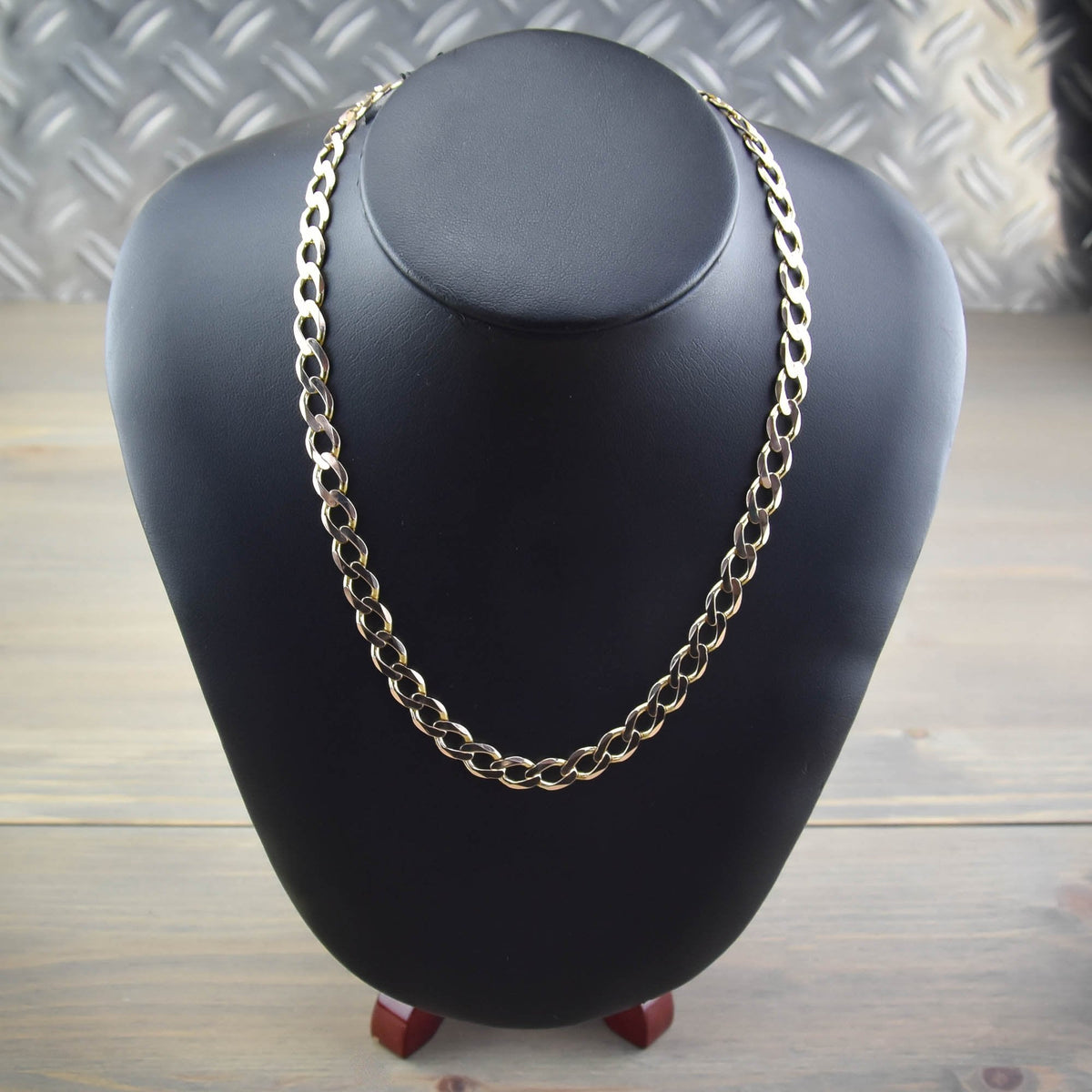 9ct Yellow Gold 18-Inch Mens Curb Chain - 22.6g